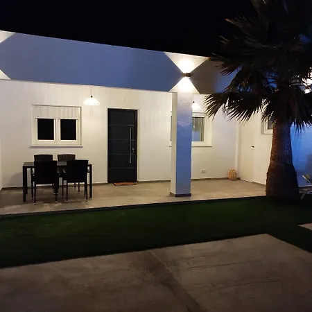 Pacifico Conil 度假居 *